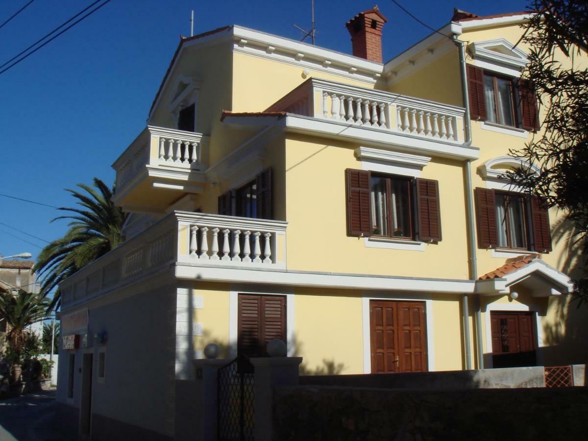 Andrino Apartment Mali Losinj Exterior photo
